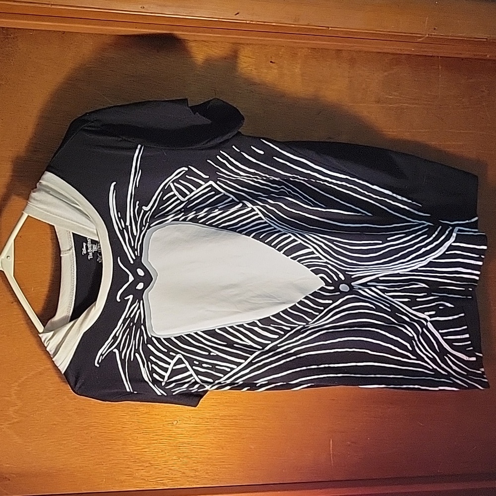 Jack skellington hooded t shirt